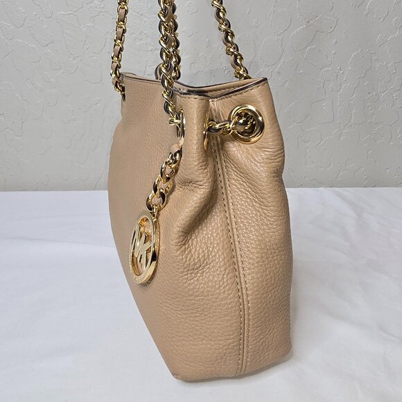 Michael Kors Jet Set Gold Chain Beige Pebble Grain Leather Medium Shoulder Bag - Picture 3 of 14